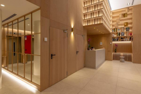 Отель Apartamentos Serrano Recoletos  Мадрид